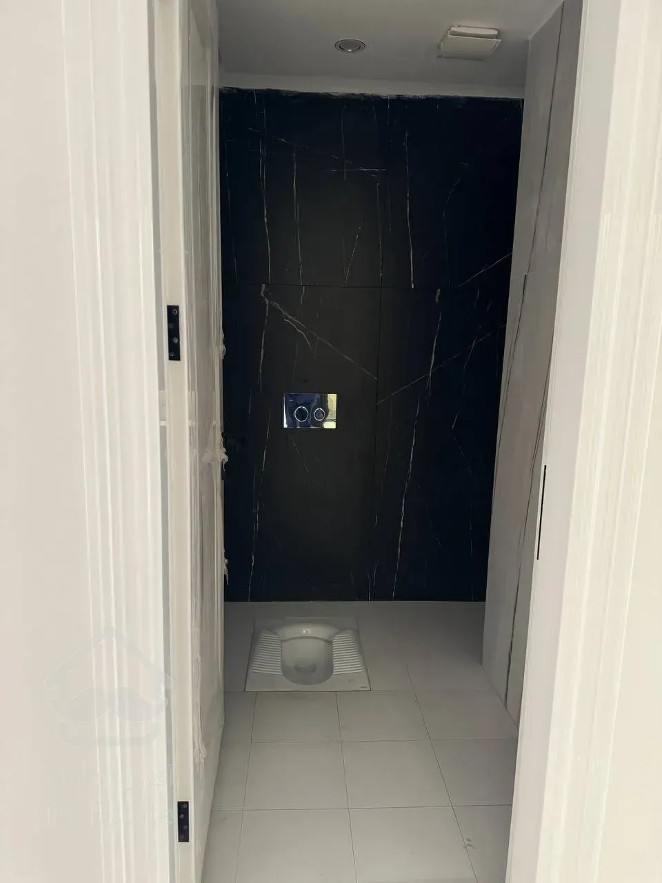 فروش به صورت یکجا اپارتمان 5 به همراه 2 واحد مغازه سئول