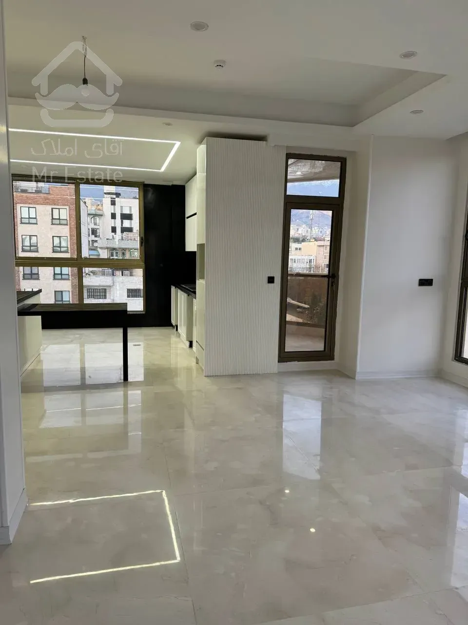 فروش یکجا  اپارتمان 5 واحدی مدرن سئول به همراه 2 باب مغازه