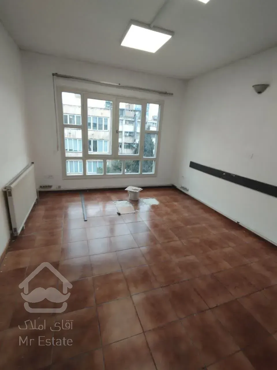 اجاره موقعیت اداری     110 متر       قائم مقام