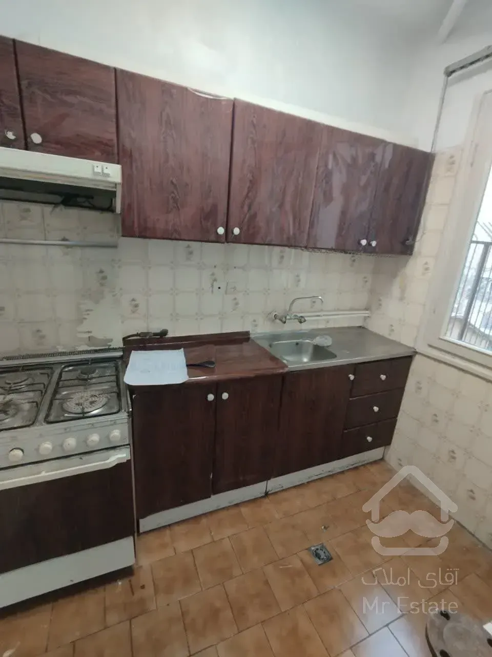 110 متر   موقعیت اداری     قائم مقام