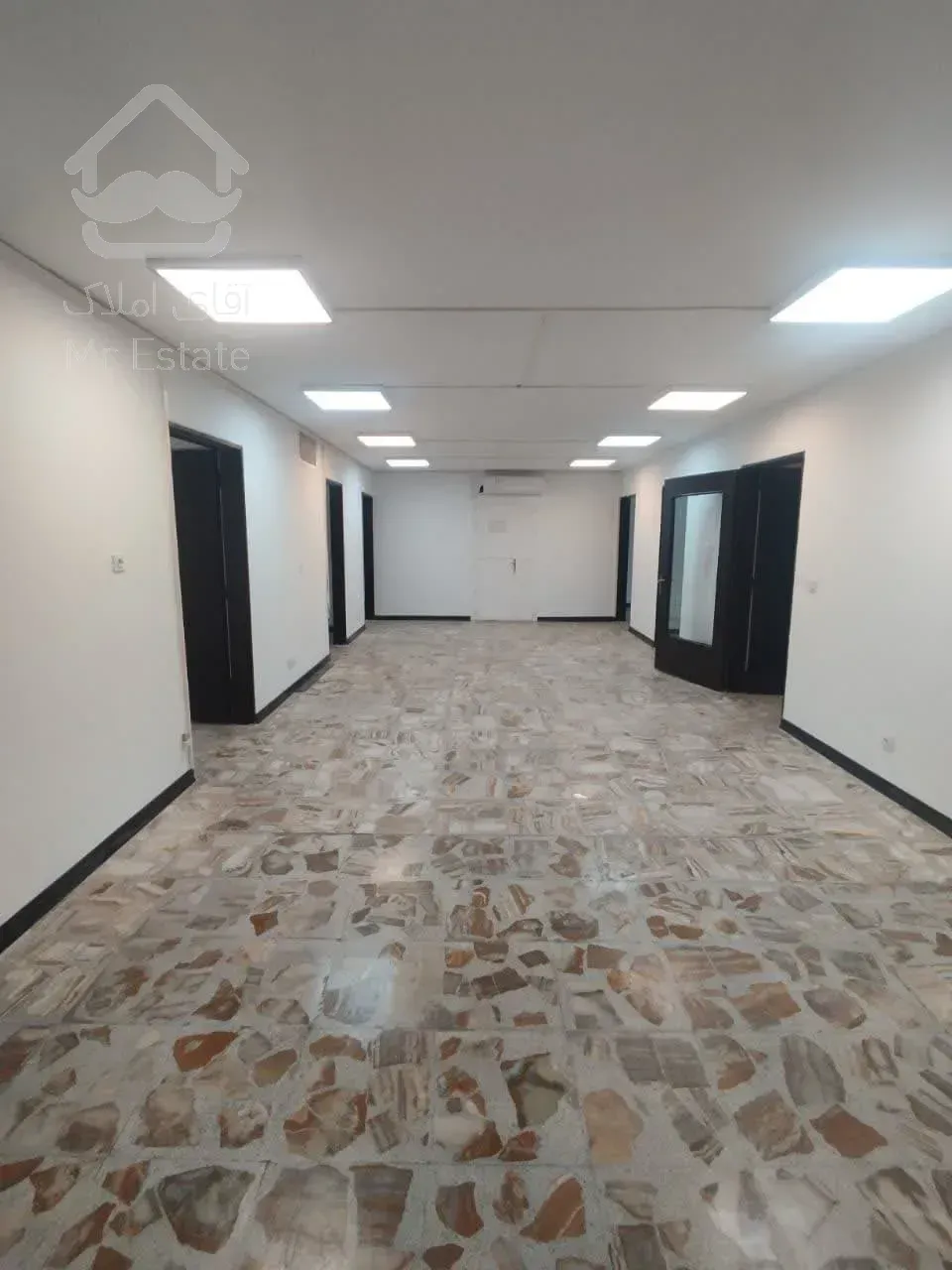 اجاره سند اداری       365متر         آرژانتین