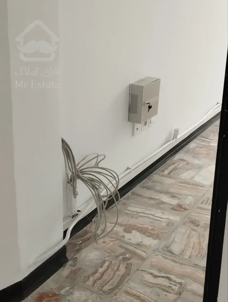 اجاره سنداداری     140 متر       مطهری