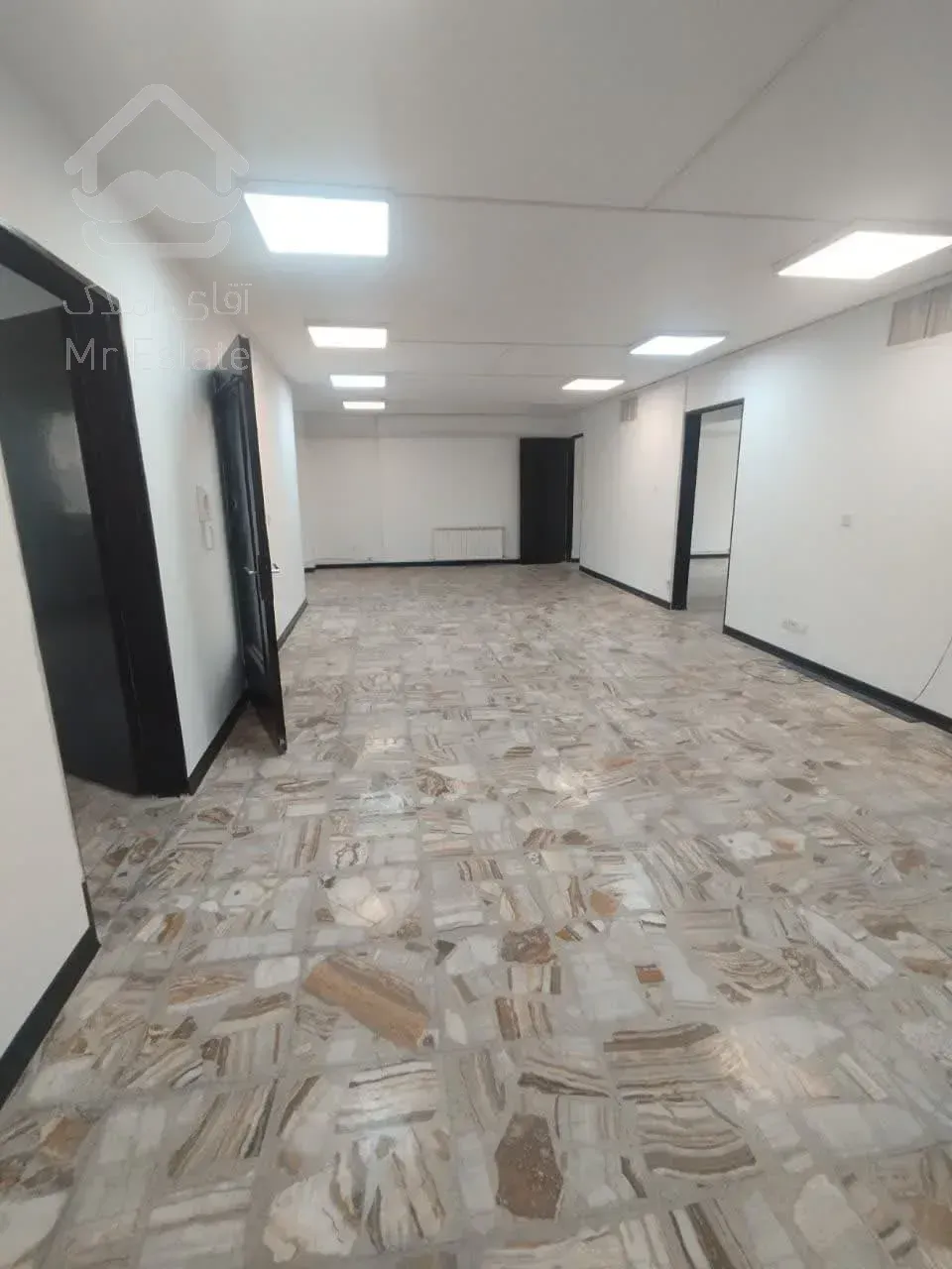 اجاره موقعیت اداری      66 متر      آرژانتین