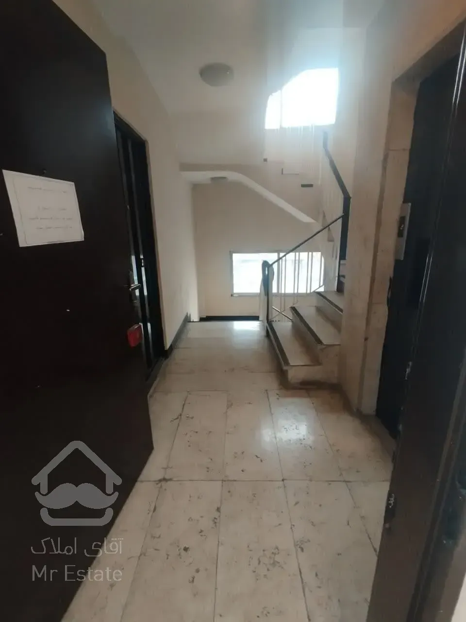 اجاره سنداداری      275 متر       مطهری