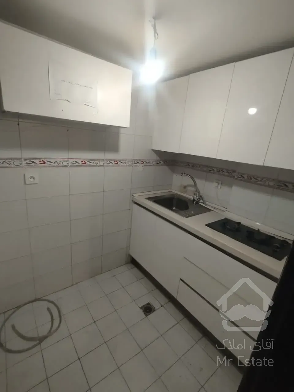 اجاره سنداداری     140 متر       مطهری