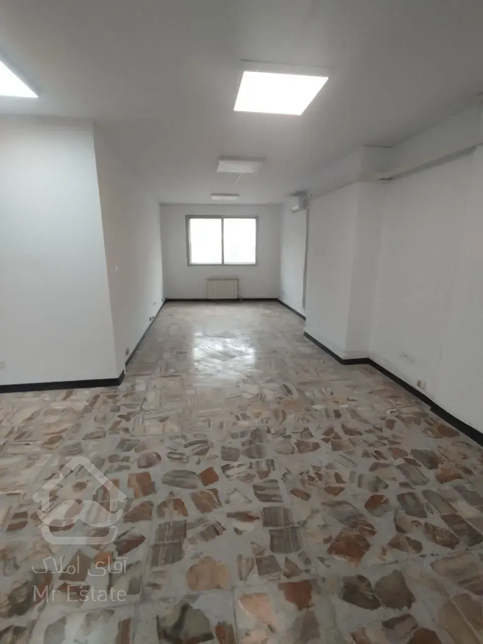 اجاره سنداداری      275 متر       مطهری