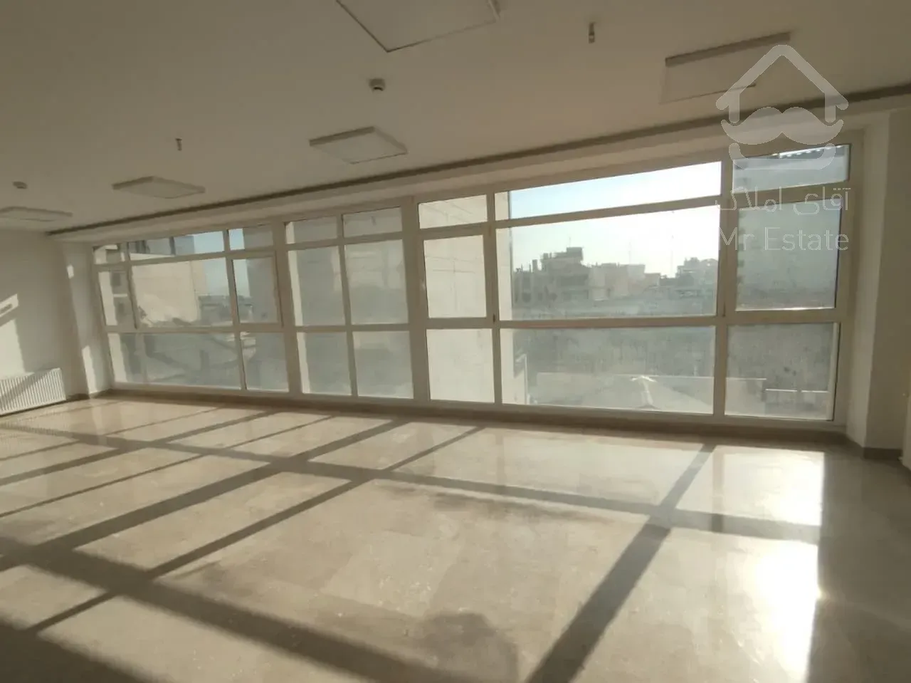 اجاره موقعیت اداری       365 مترفلت     وزرا