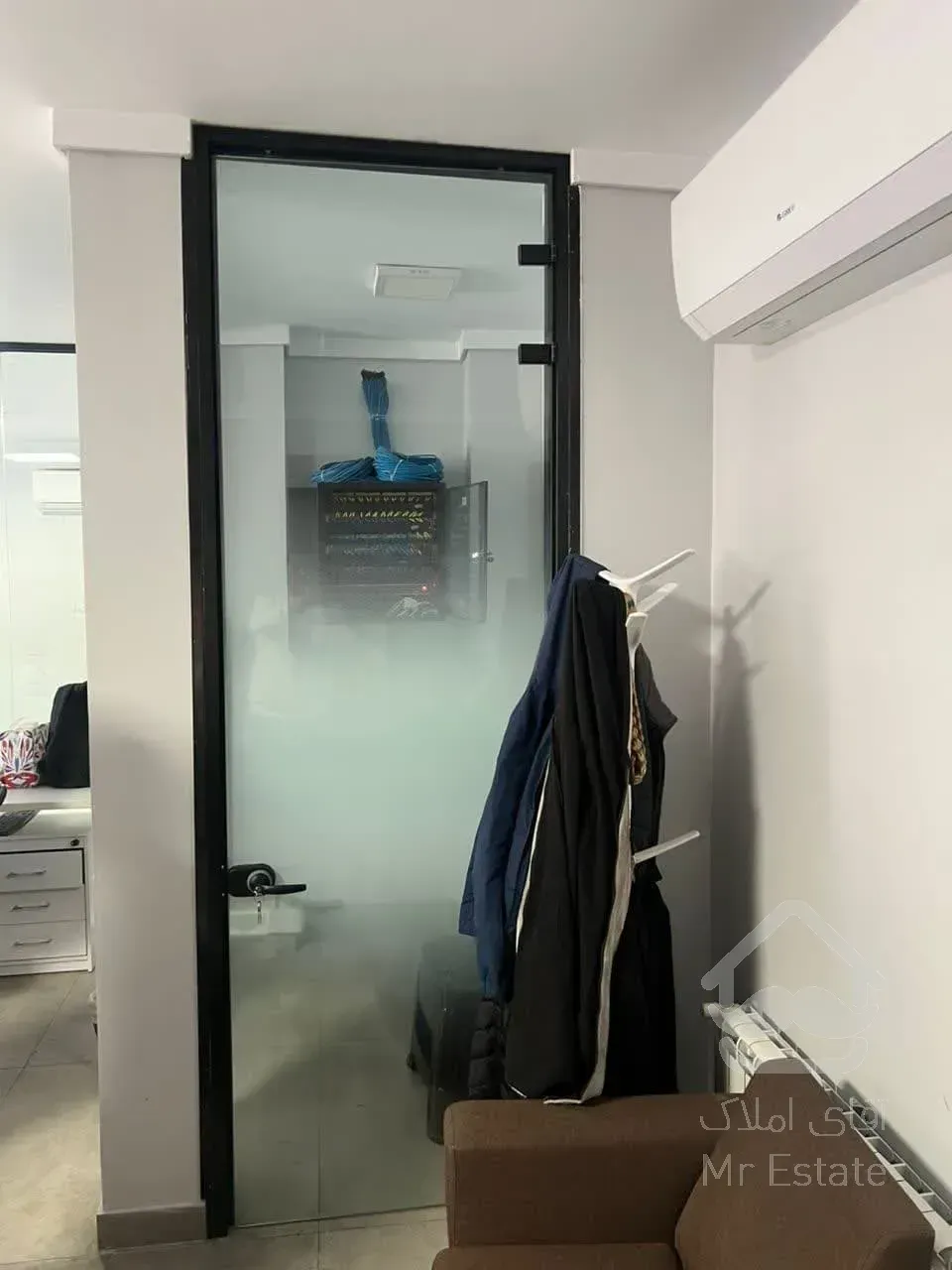 اجاره موقعیت اداری     150 متر     آرژانتین