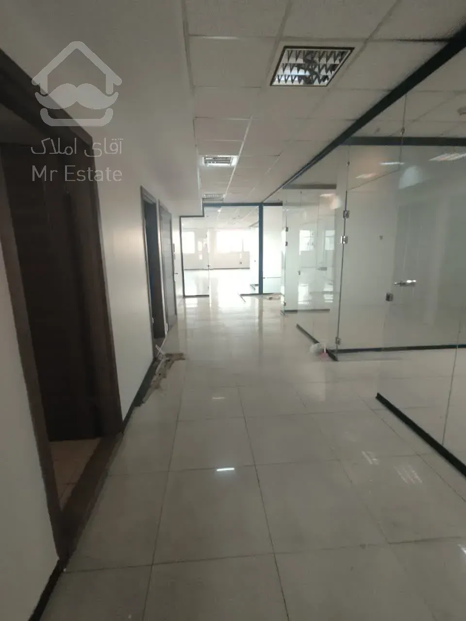 اجاره مستغلات          2526 متر       بخارست