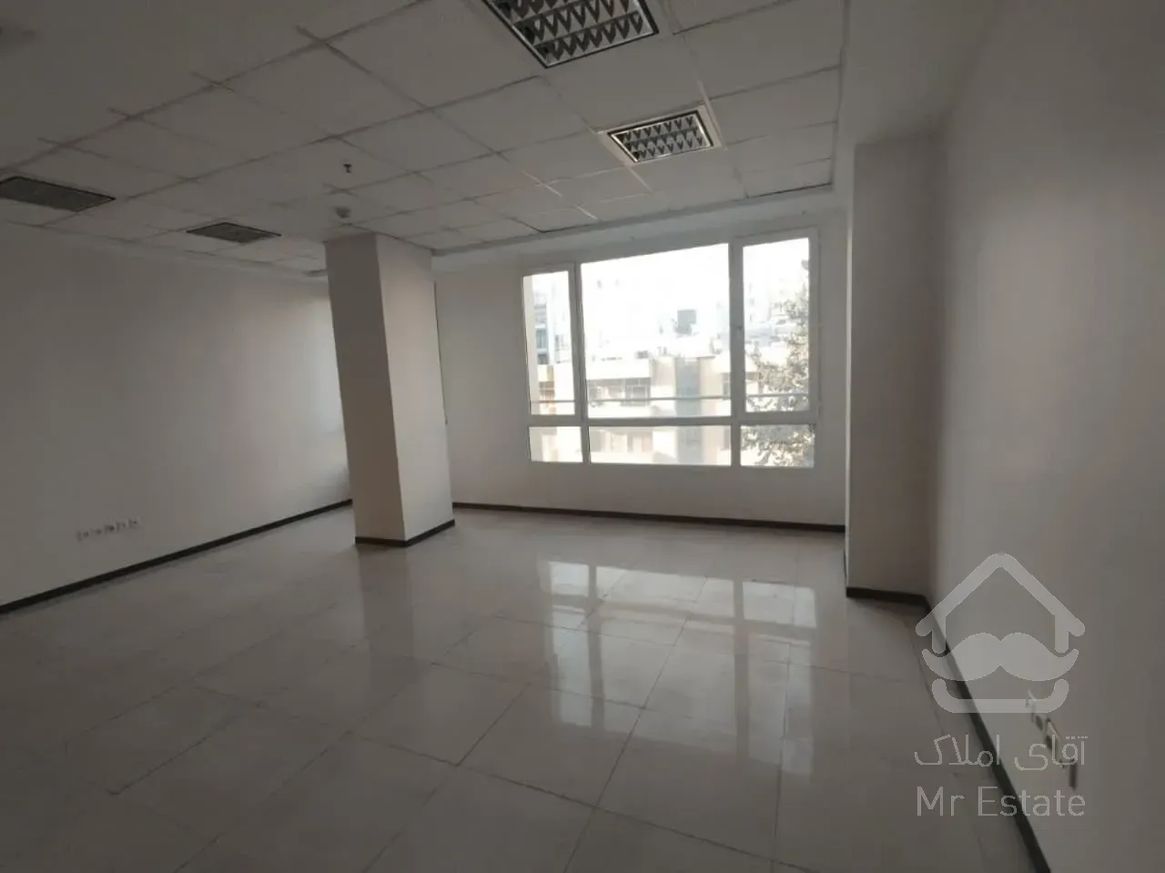 اجاره مستغلات          2526 متر       بخارست