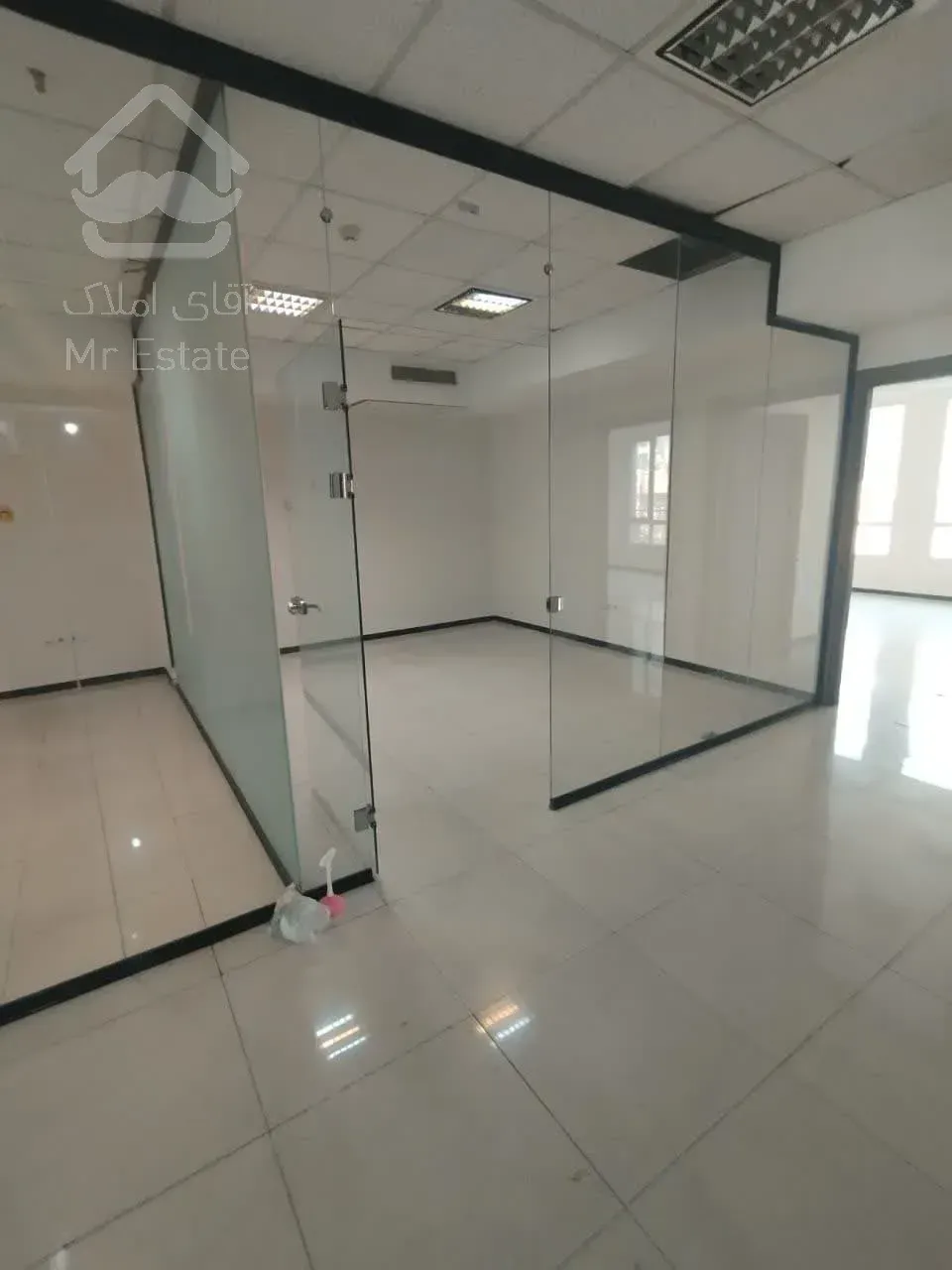 اجاره مستغلات      2526          بخارست