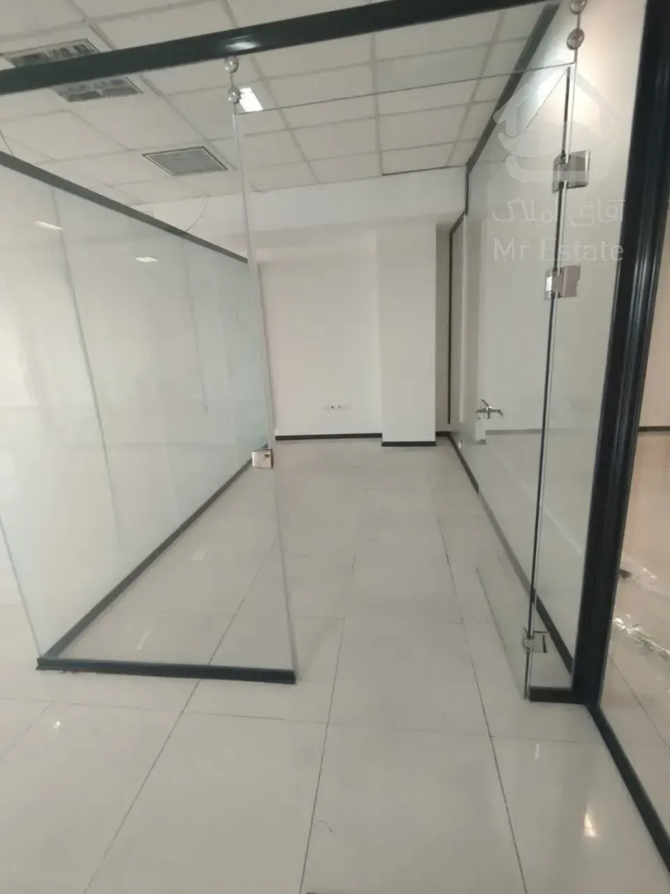 اجاره مستغلات      2526          بخارست