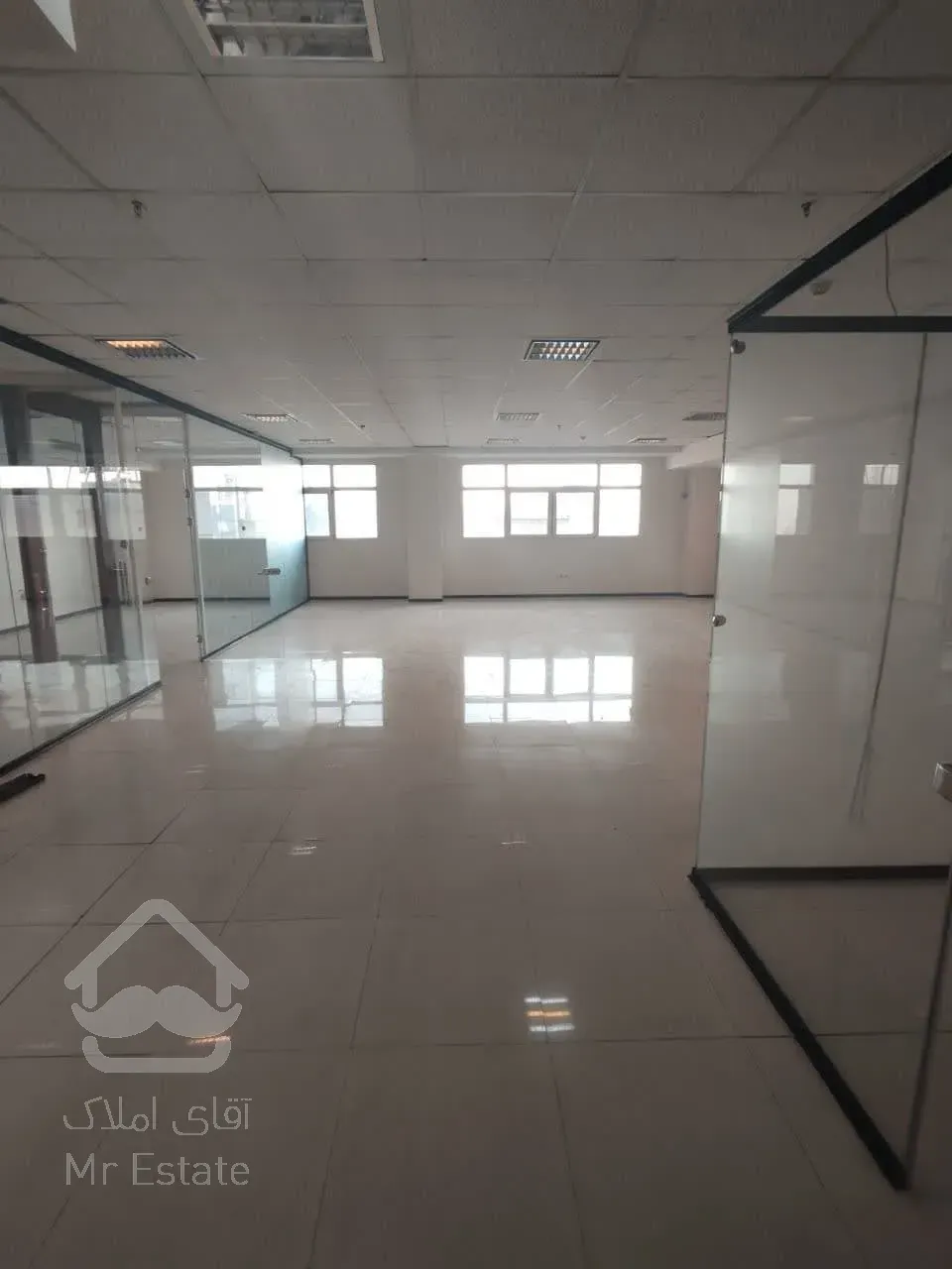 اجاره مستغلات      2526          بخارست