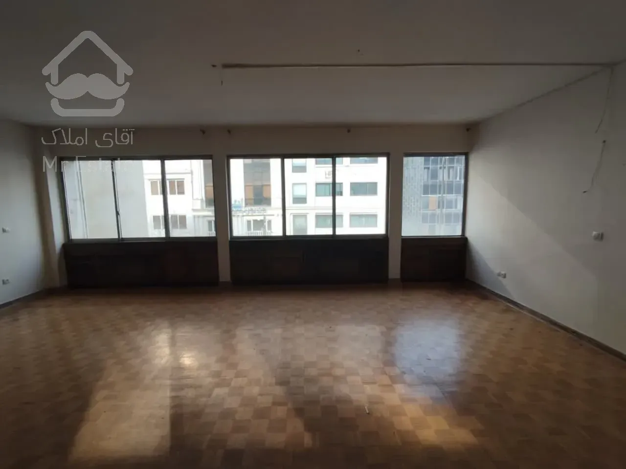 فروش موقعیت اداری    154متر    در سنایی