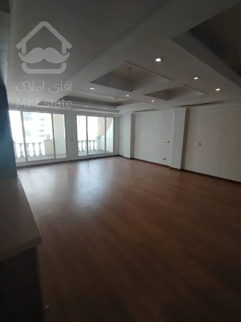 رهن آپارتمان 240 متری در ولنجک