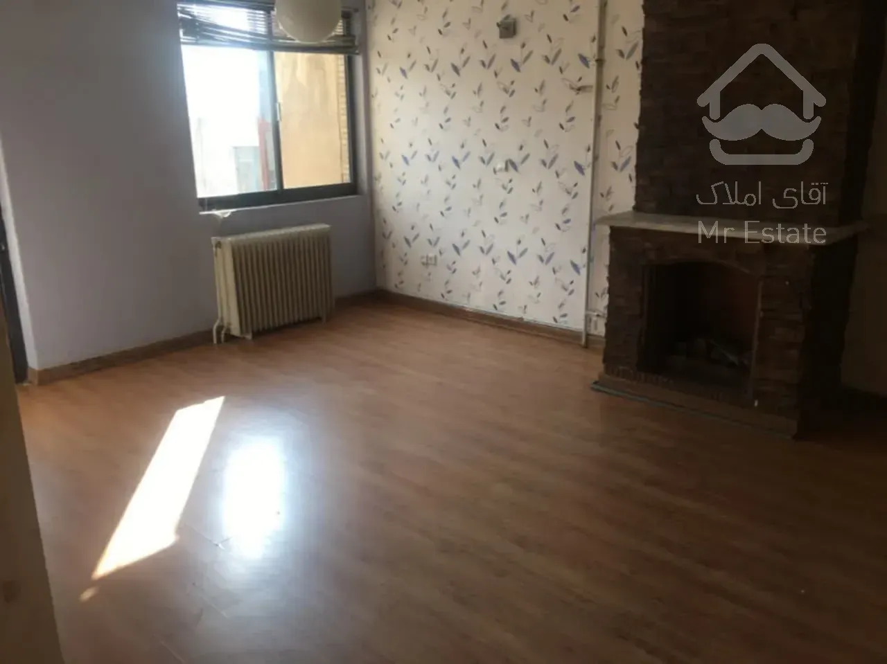 اجاره موقعیت اداری        80 متر       میرزای شیرازی