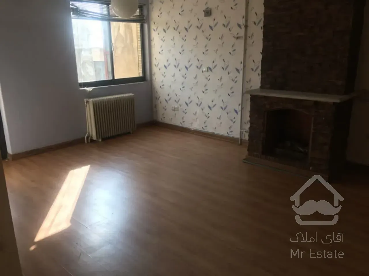 اجاره موقعیت اداری      95 متر        مطهری