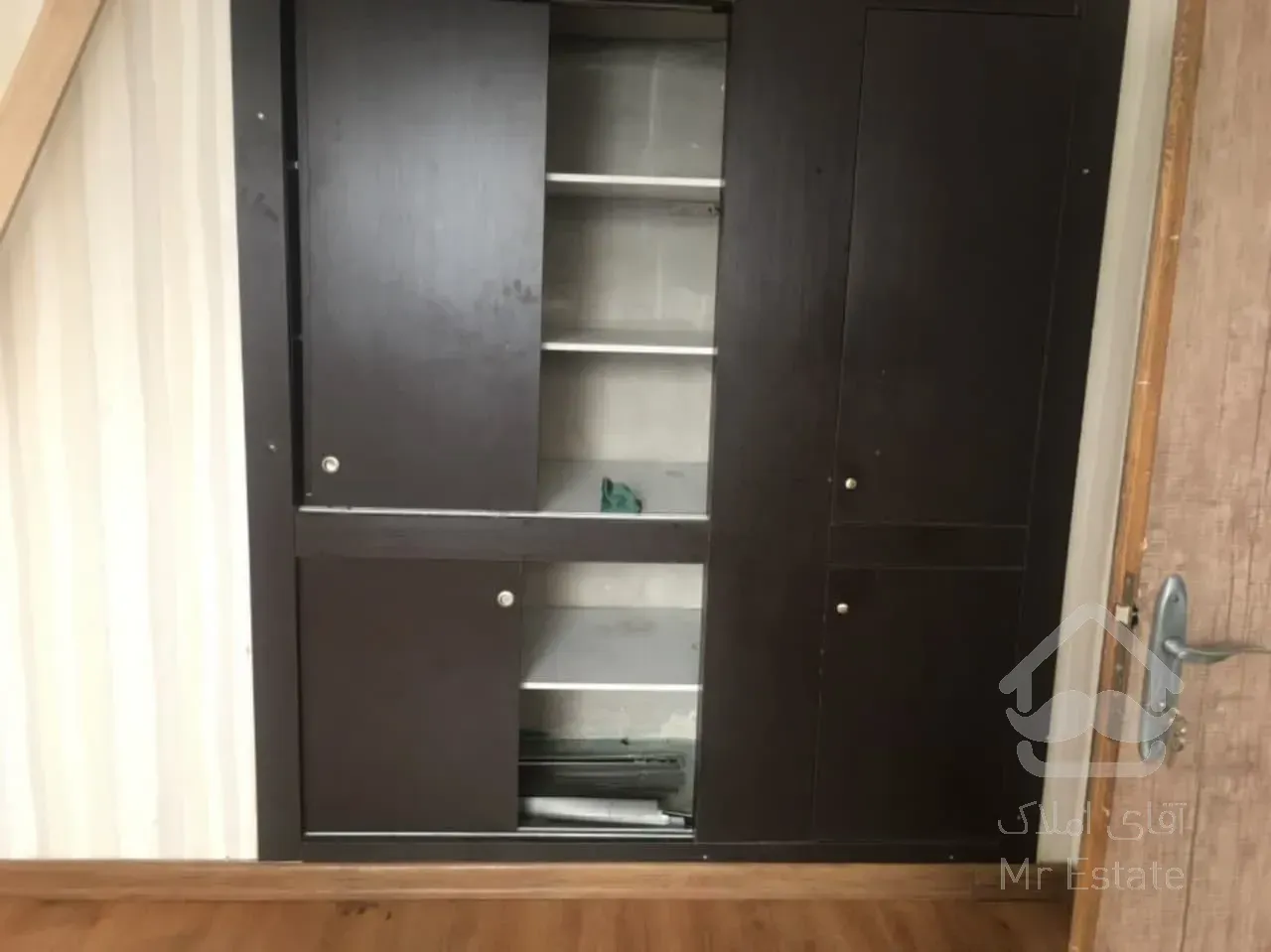 اجاره موقعیت اداری    95 متری     مطهری