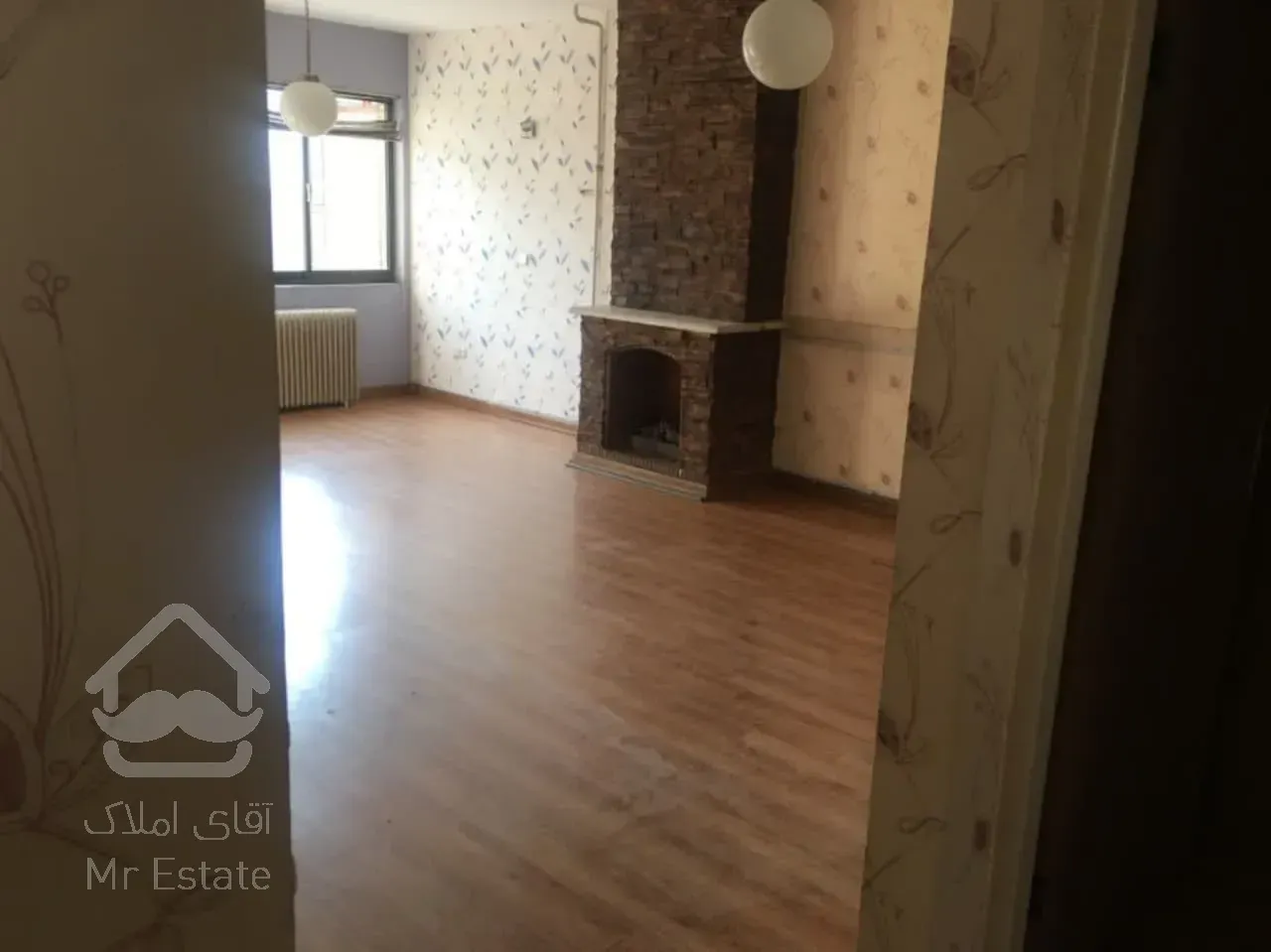 اجاره موقعیت اداری        80 متر       میرزای شیرازی