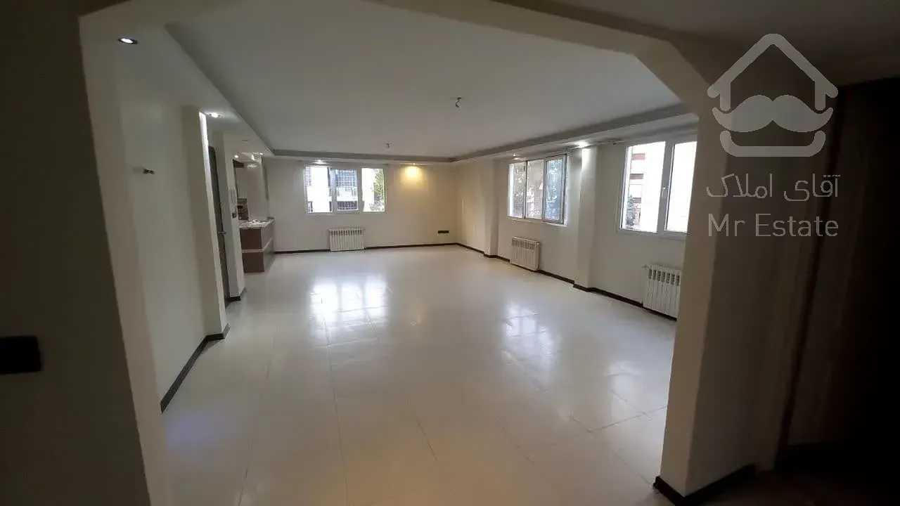 150 متر   موقعیت اداری      میرزای شیرازی