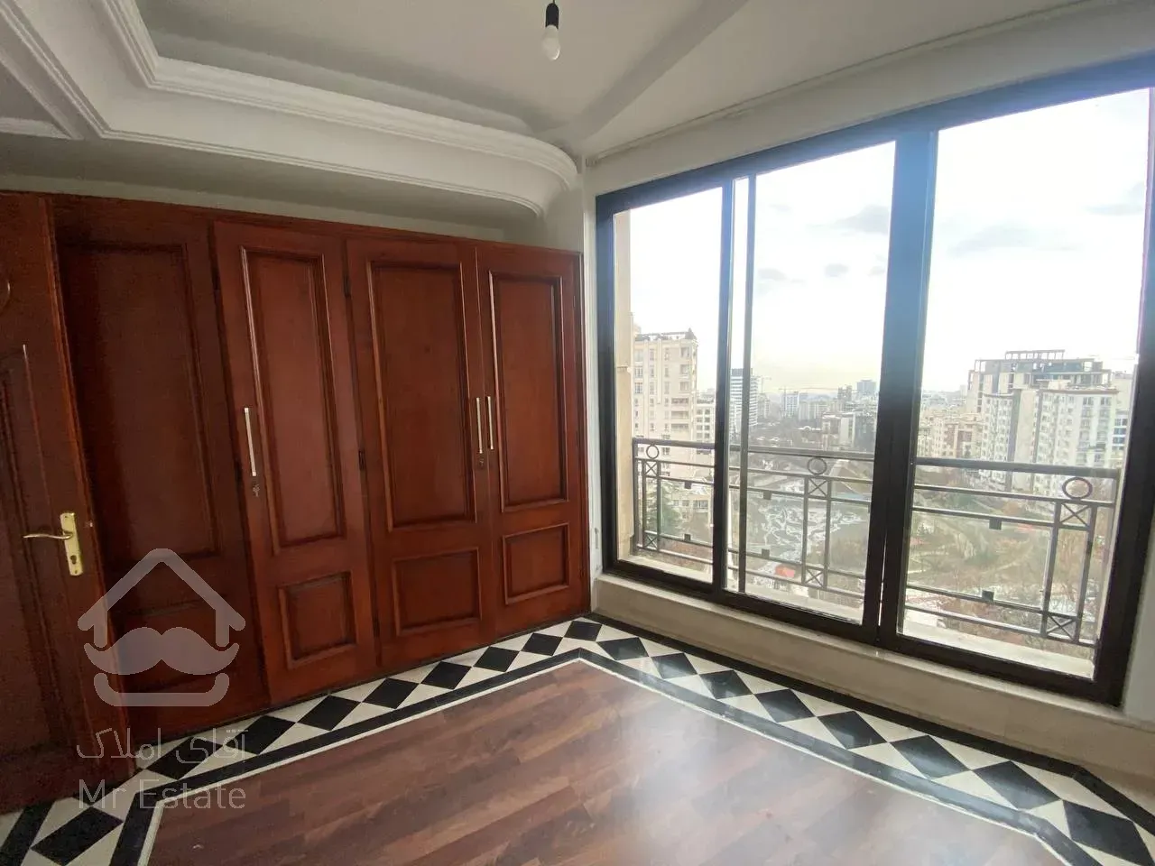 فروش پنت هاوس 240 متری در ولنجک