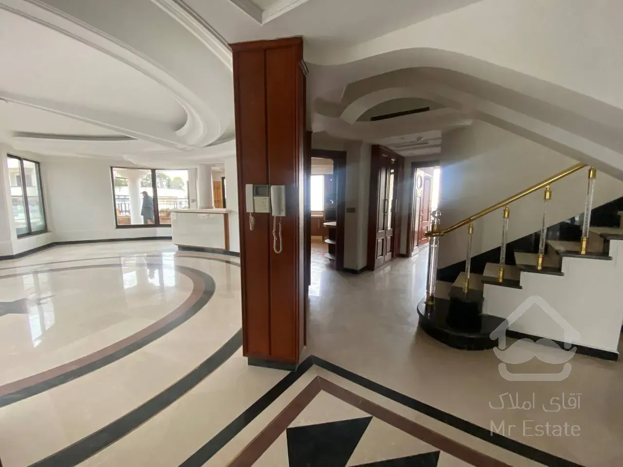 فروش پنت هاوس 240 متری در ولنجک