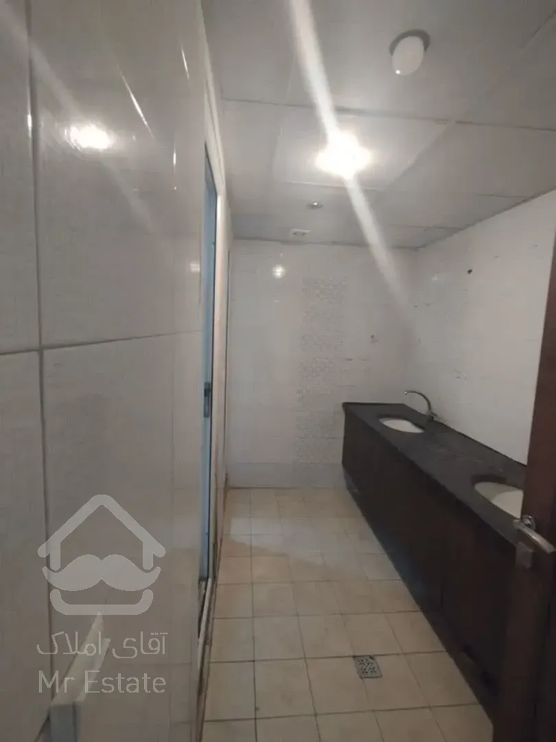 اجاره سنداداری     265 متر       وزرا