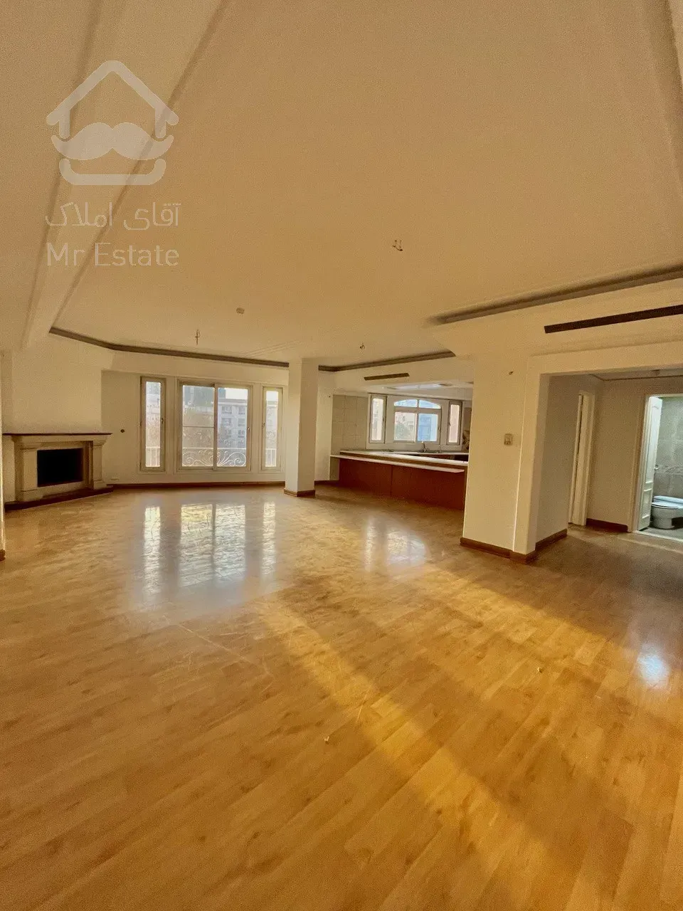 فروش آپارتمان 175 متری در زعفرانیه