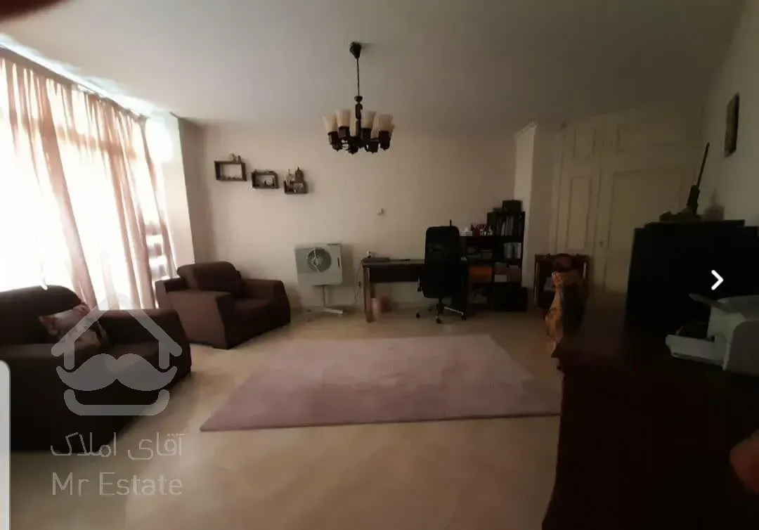 اجاره مسکونی       150متر      میرزای شیرازی