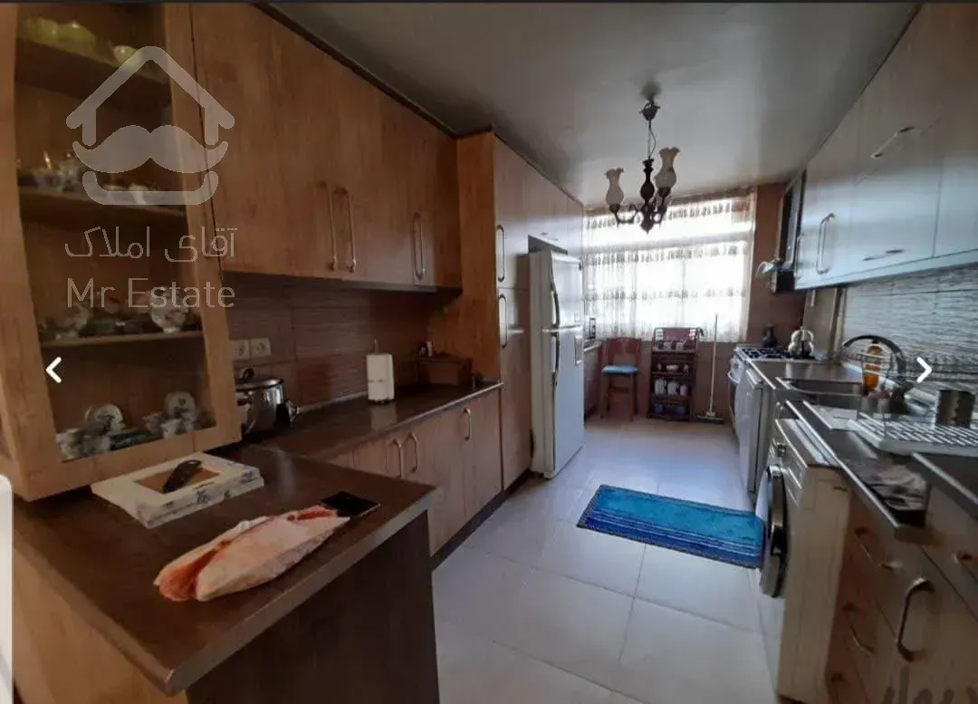 اجاره مسکونی        250 متر      وزرا