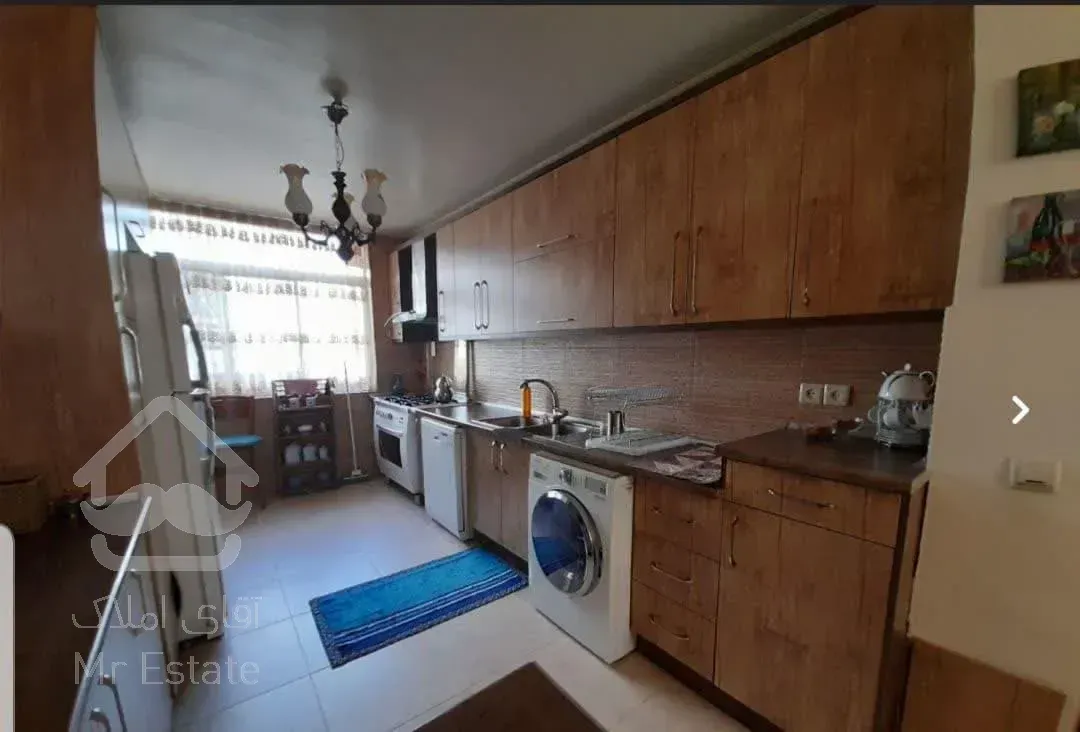 اجاره مسکونی      250 متر        وزرا