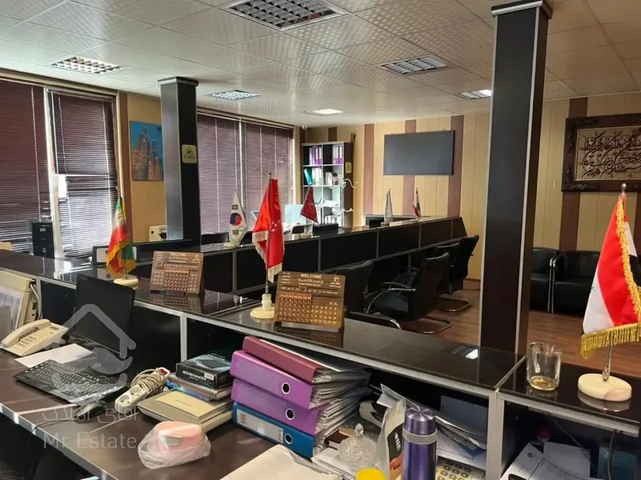 اجاره موقعیت اداری     80 متر        قائم مقام