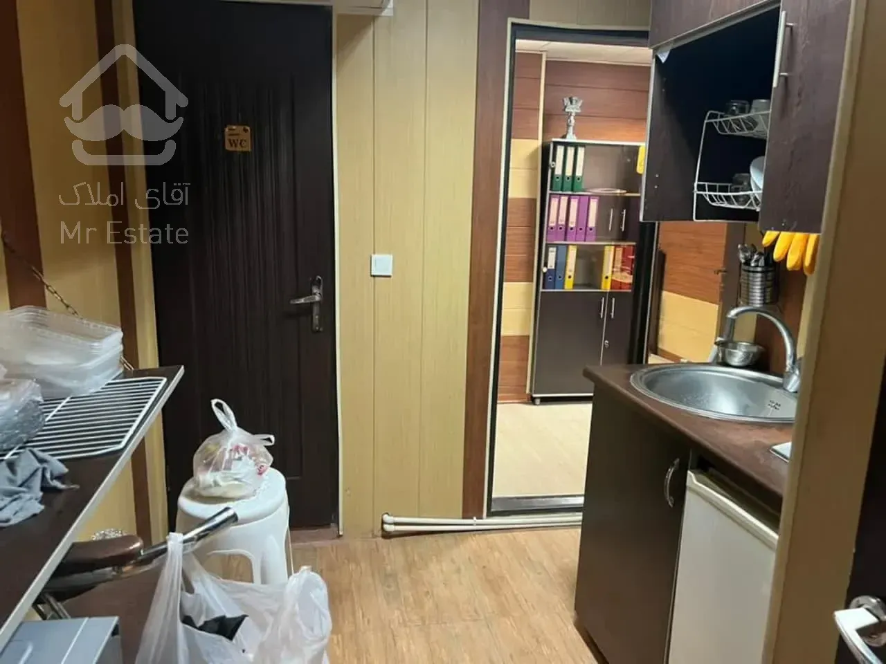 فروش موقعیت اداری       82 متر       وزرا