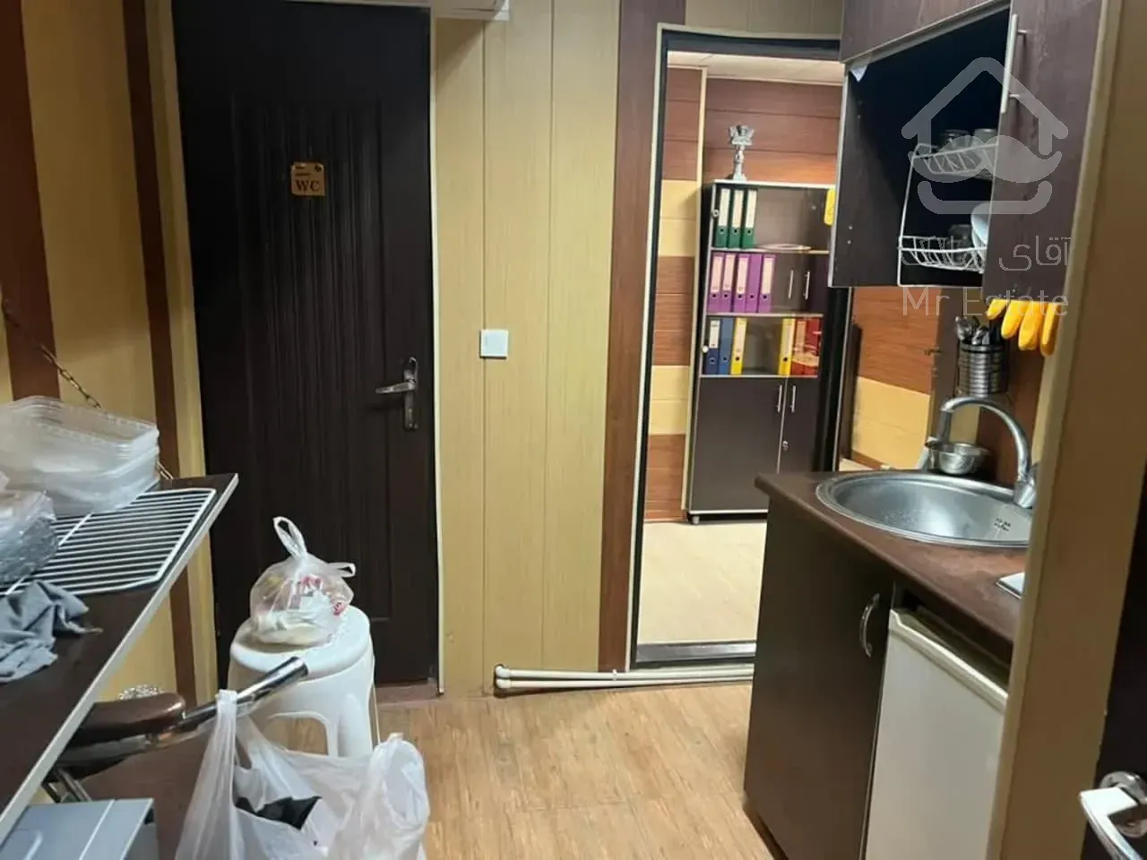 80 متر   موقعیت اداری     وزرا