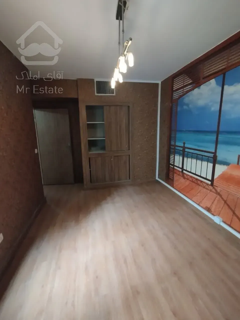 اجاره موقعیت اداری      95 متر     مطهری