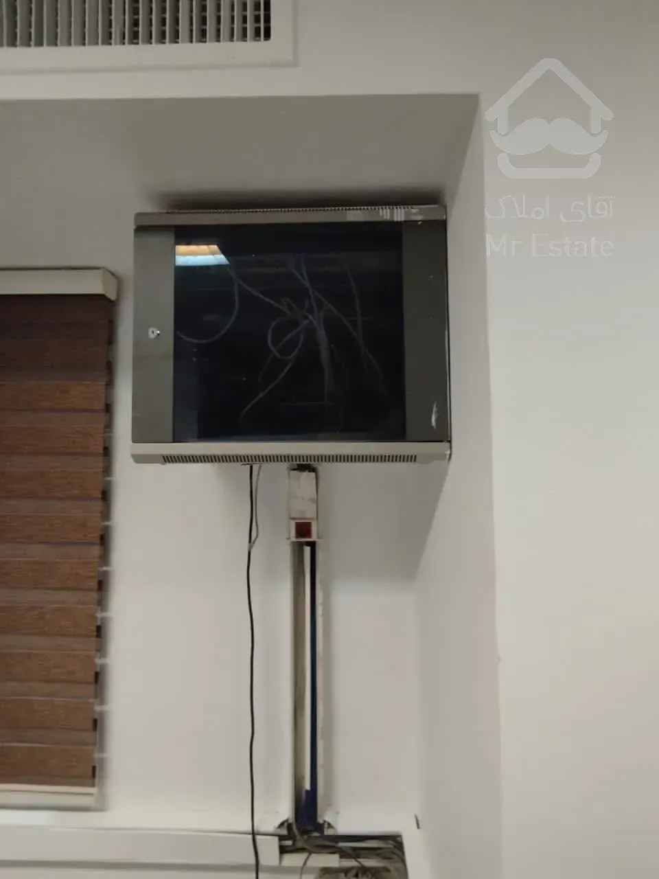 اجاره موقعیت اداری       200 متر         بخارست