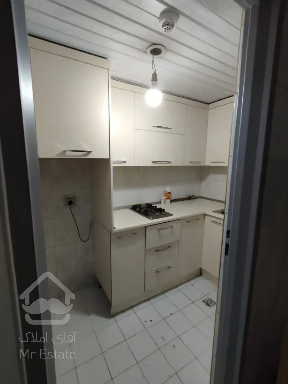 اجاره مستغلات        262 متر        در وزرا