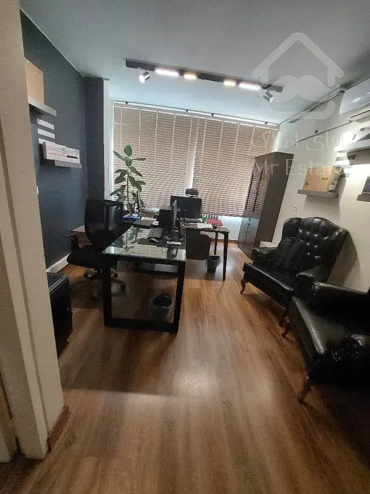 اجاره سند اداری       90 متر        قائم مقام