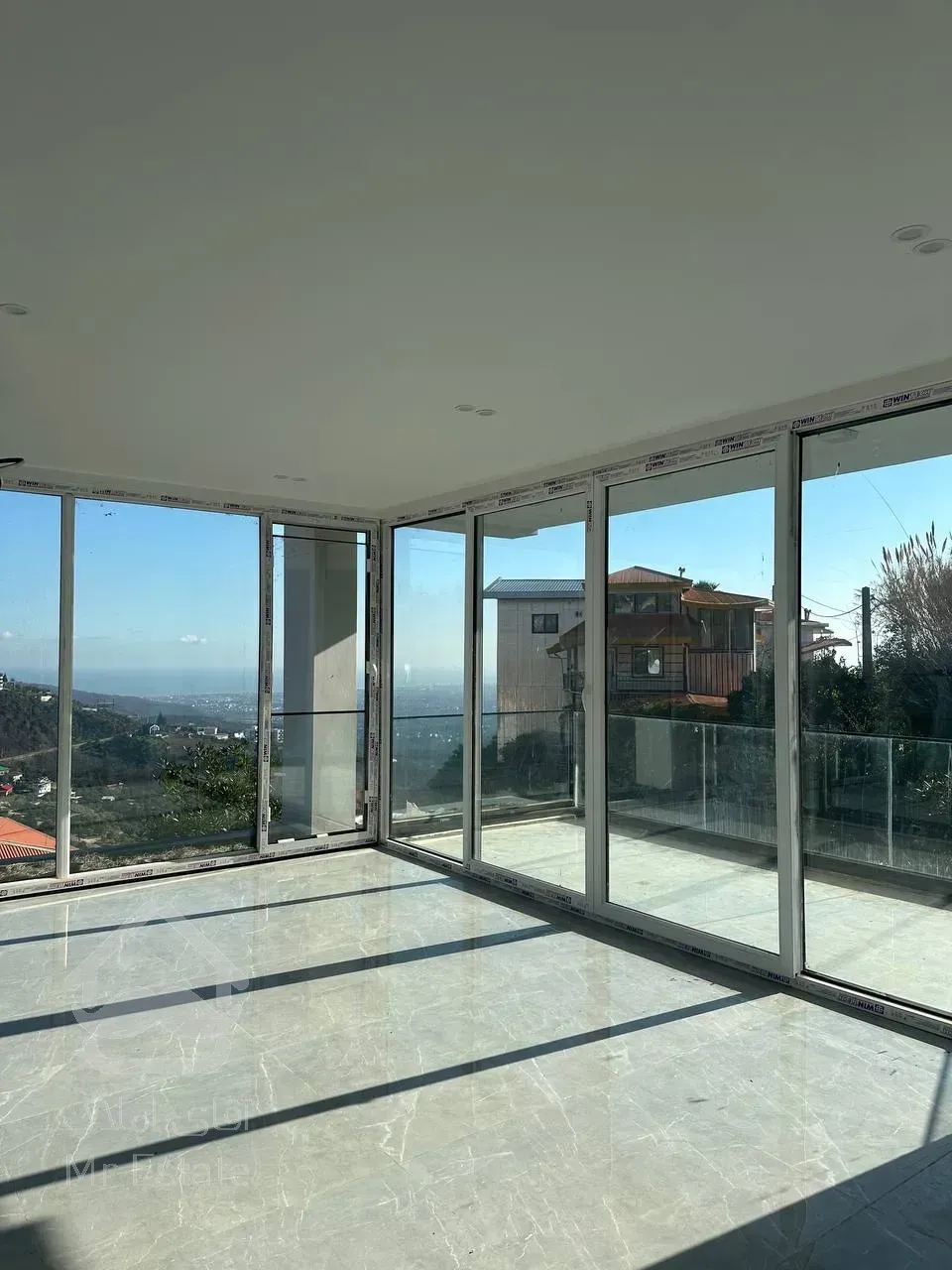 فروش ویلای مدرن لرسانور