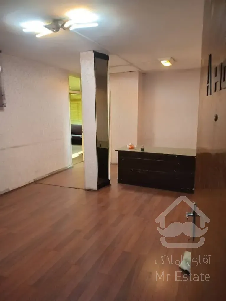 اجاره موقعیت اداری     120متر     پارک ساعی