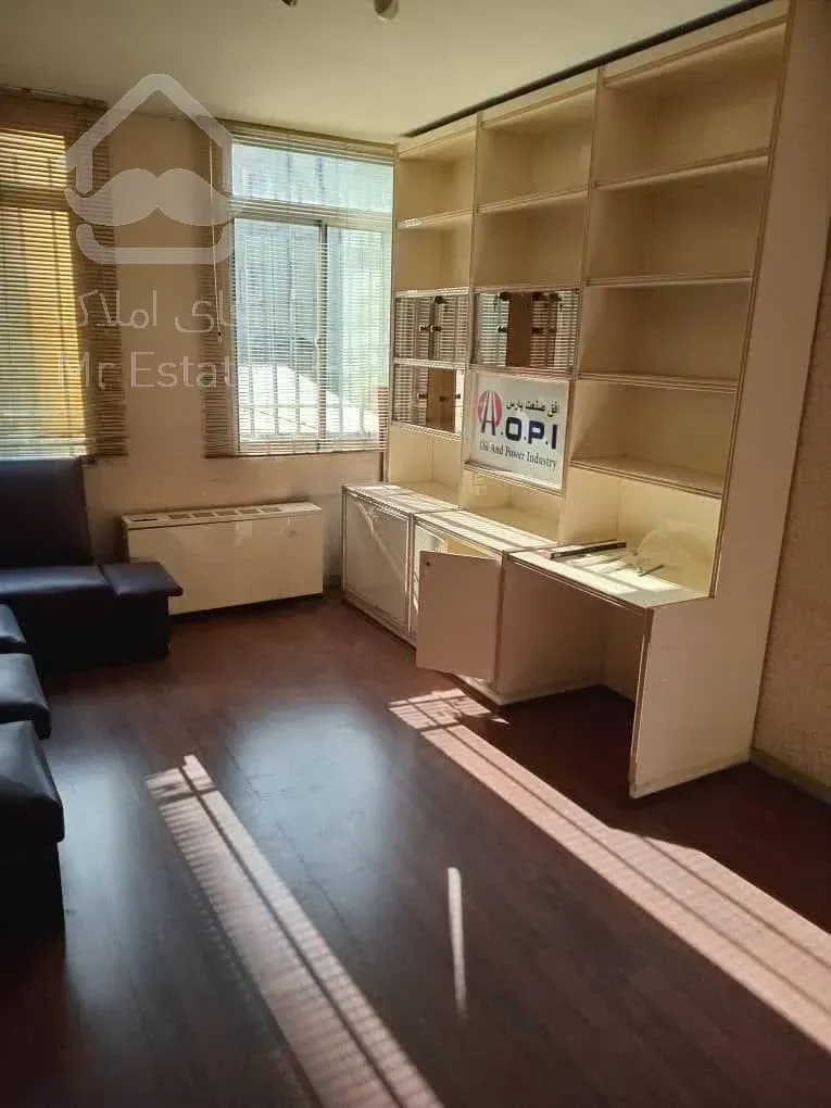 اجاره موقعیت اداری        110 متر          بهشتی