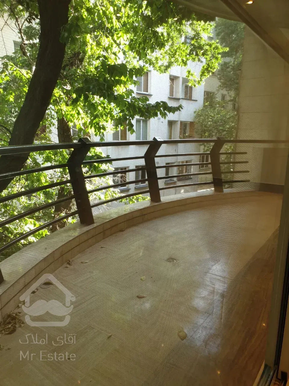 اجاره آپارتمان 420 متری در فرشته