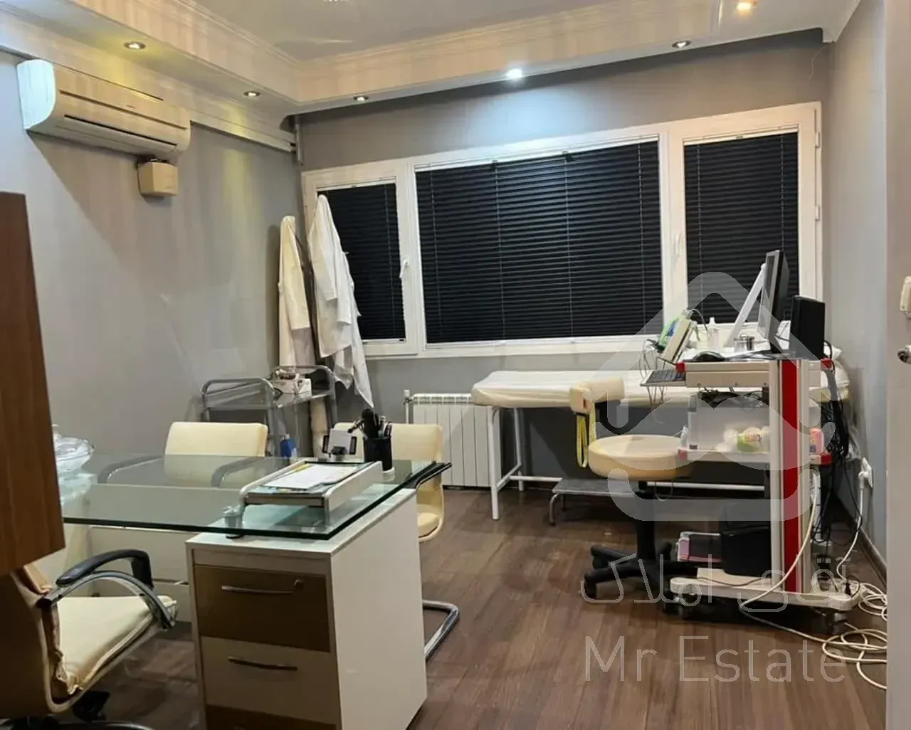 اجاره  موقعیت اداری       85 متر       قائم مقام