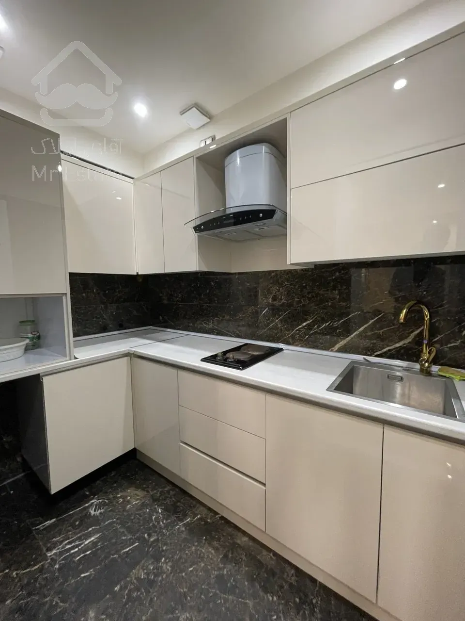 فروش آپارتمان 68 متری در فرشته