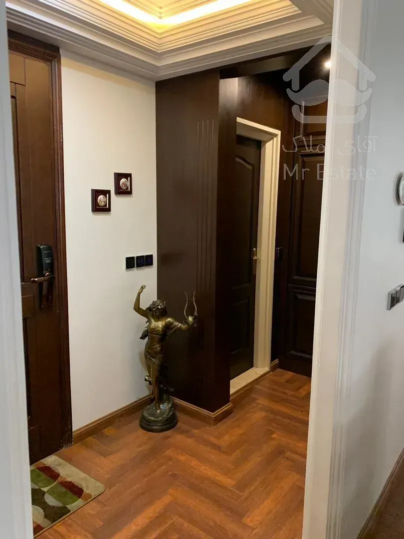 فروش آپارتمان 146 متری در زعفرانیه