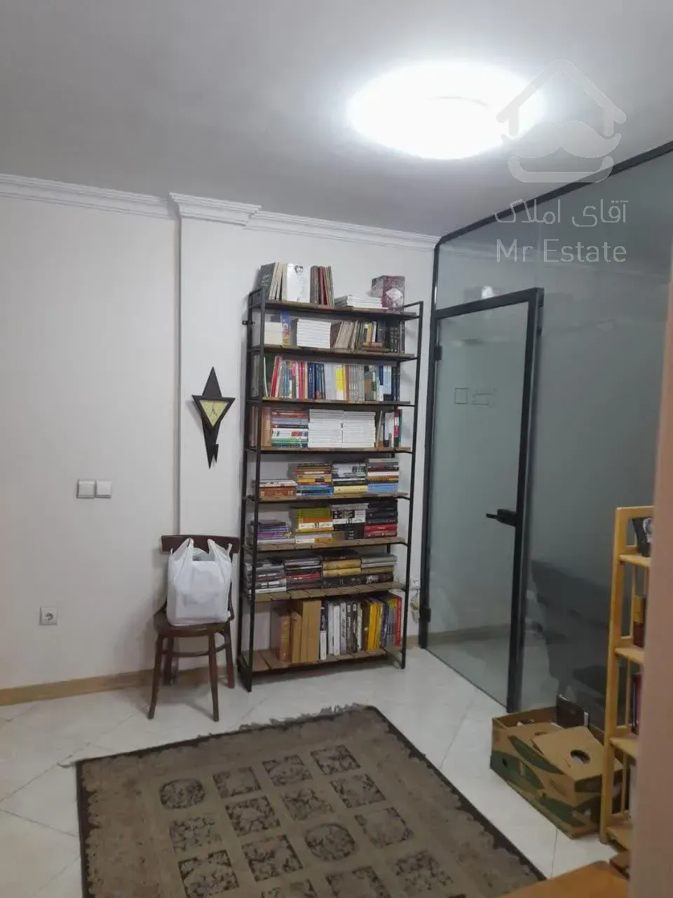 اجاره موقعیت اداری      305 متر      قائم مقام