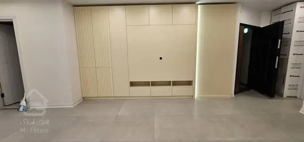 اجاره موقعیت اداری      145 متر      وزرا