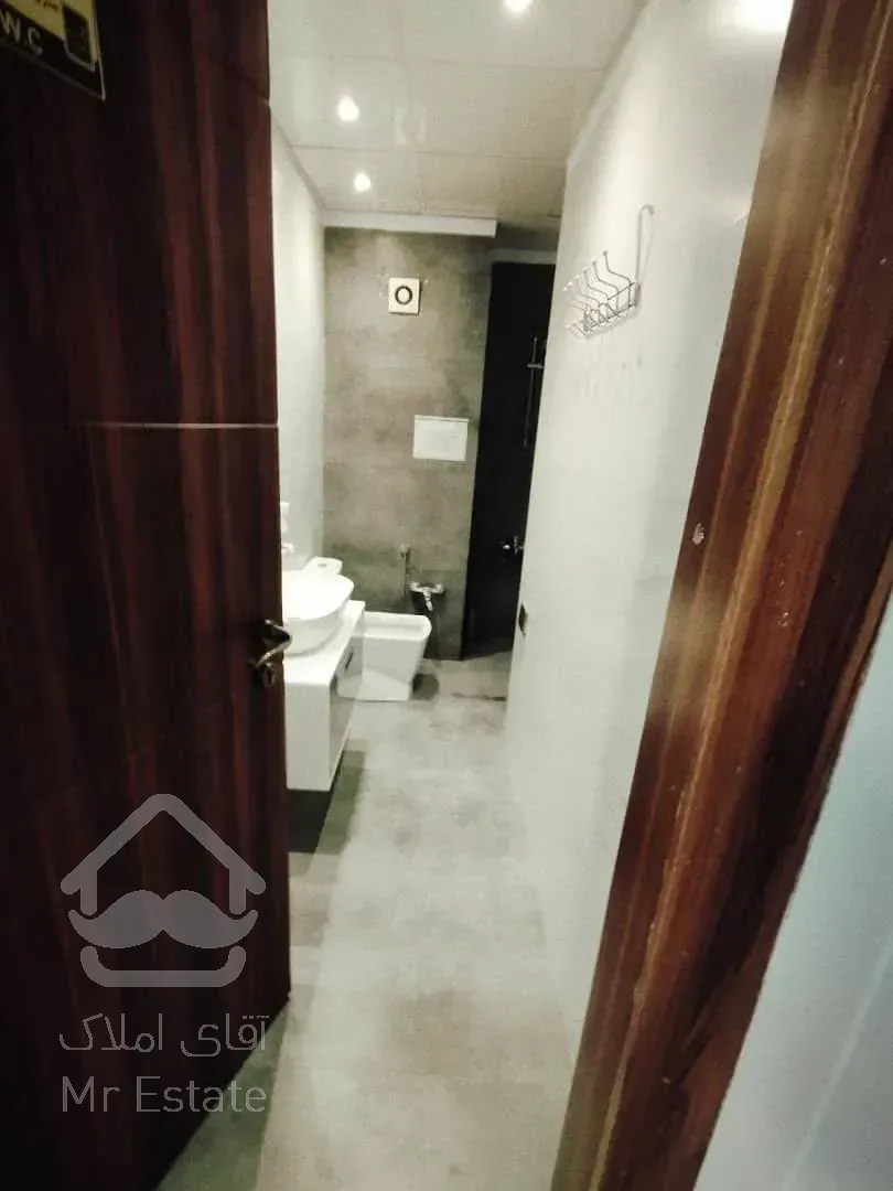 اجاره سند اداری        275 متر        وزرا