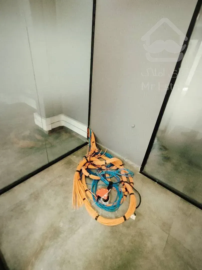 اجاره مستغلات اداری       860 متر       الوند