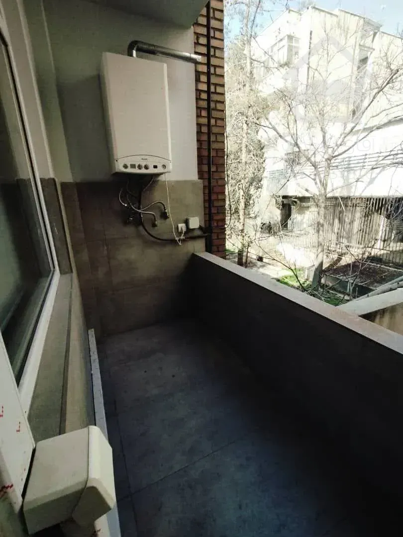 اجاره مستغلات اداری       860 متر       الوند